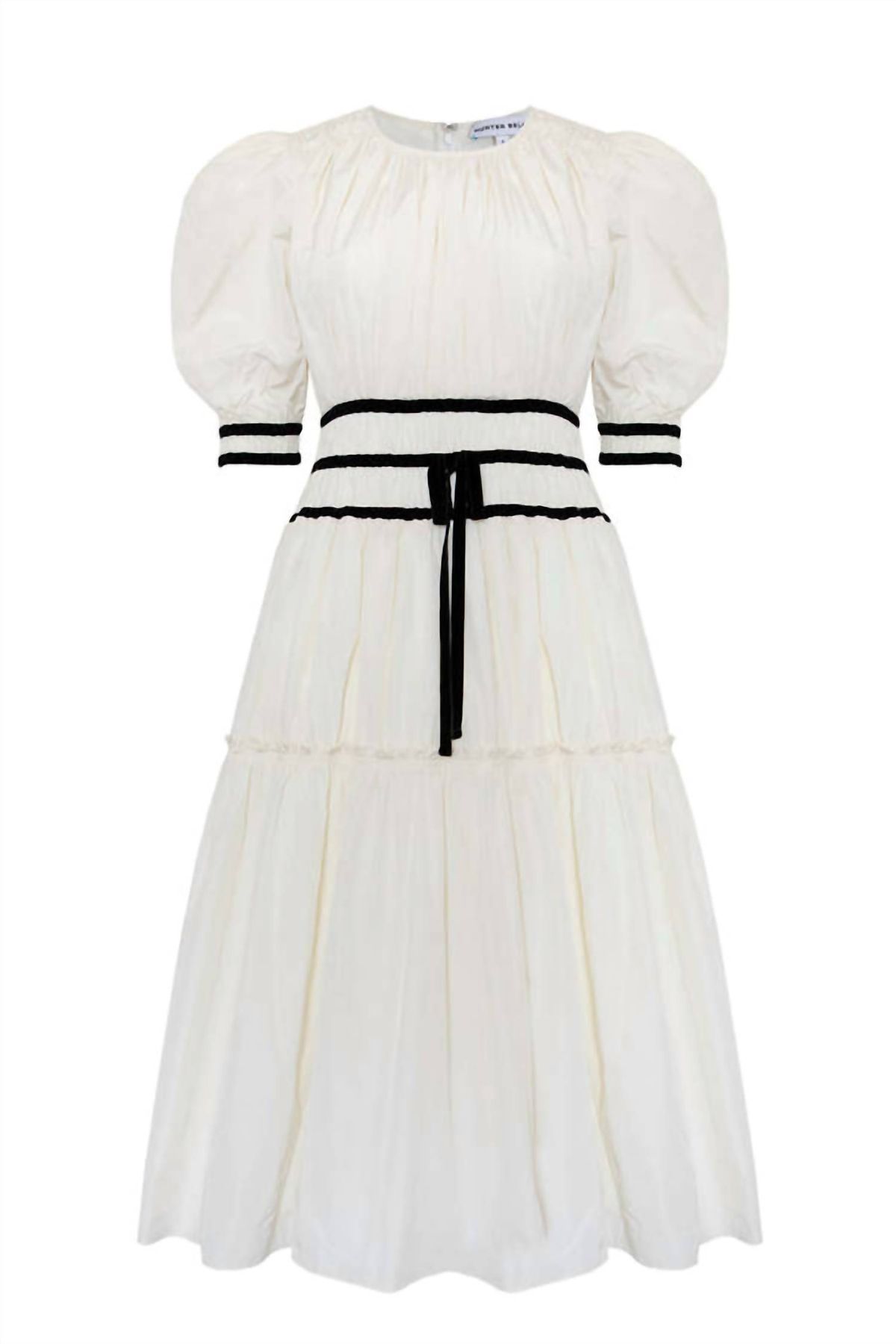 Style 1-44439904-425 HUNTER BELL Size 8 Velvet White Cocktail Dress on Queenly