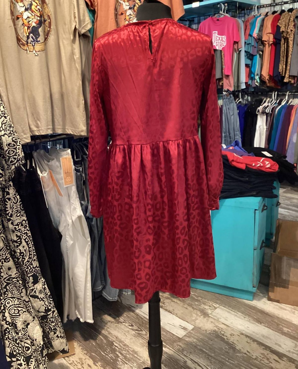 Style 1-1087146828-892 umgee Size M Long Sleeve Red Cocktail Dress on Queenly