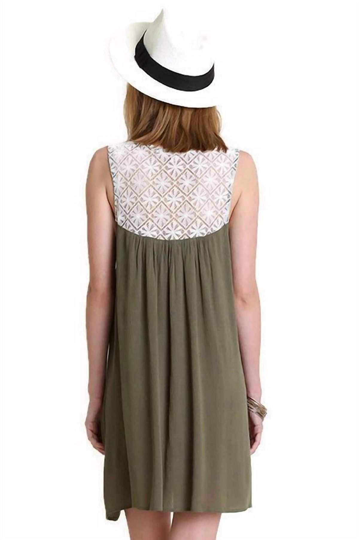 Style 1-2150409227-74 umgee Size S Lace Green Cocktail Dress on Queenly
