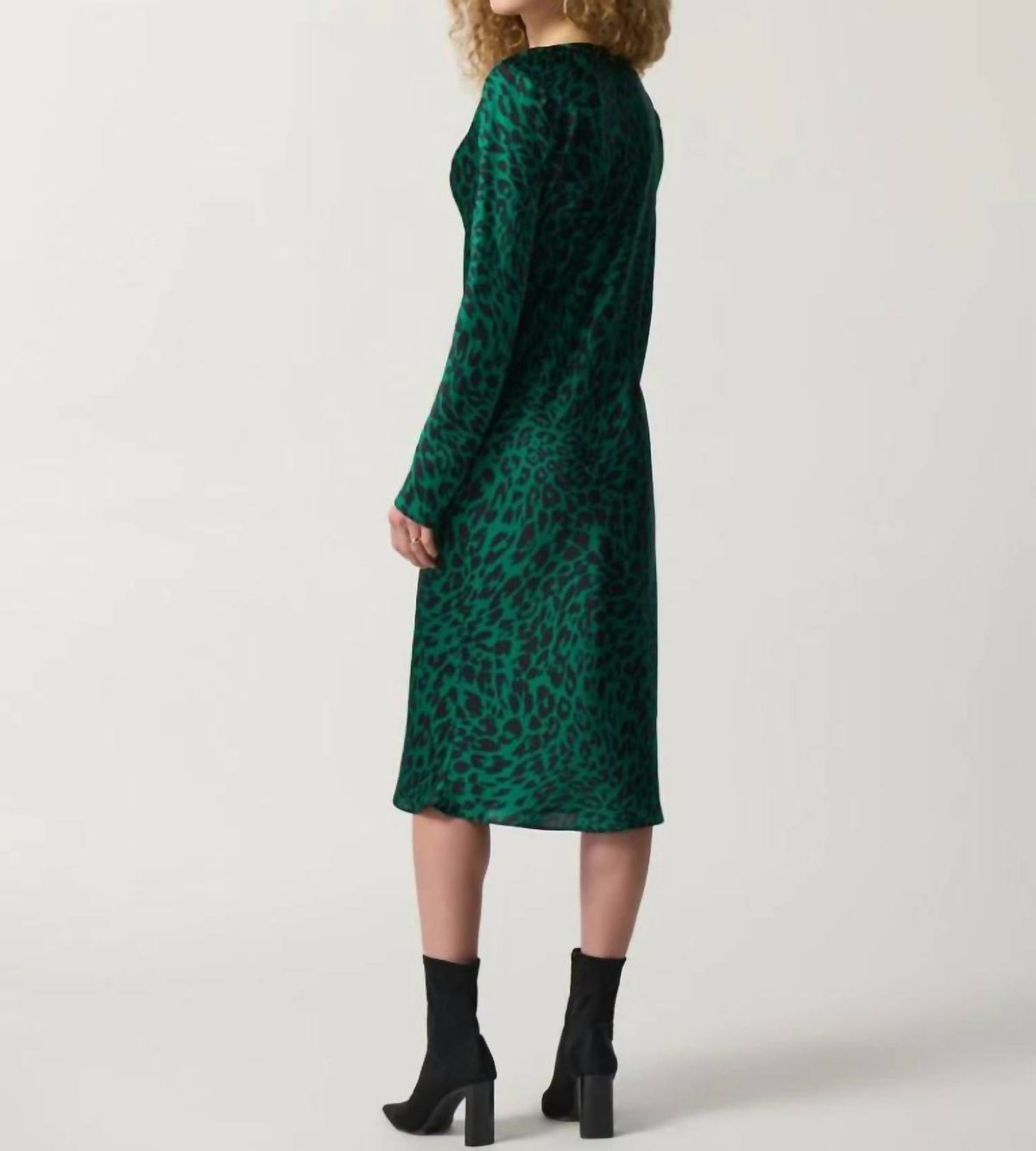 Style 1-2567919027-1498 Joseph Ribkoff Size 4 Long Sleeve Green Cocktail Dress on Queenly