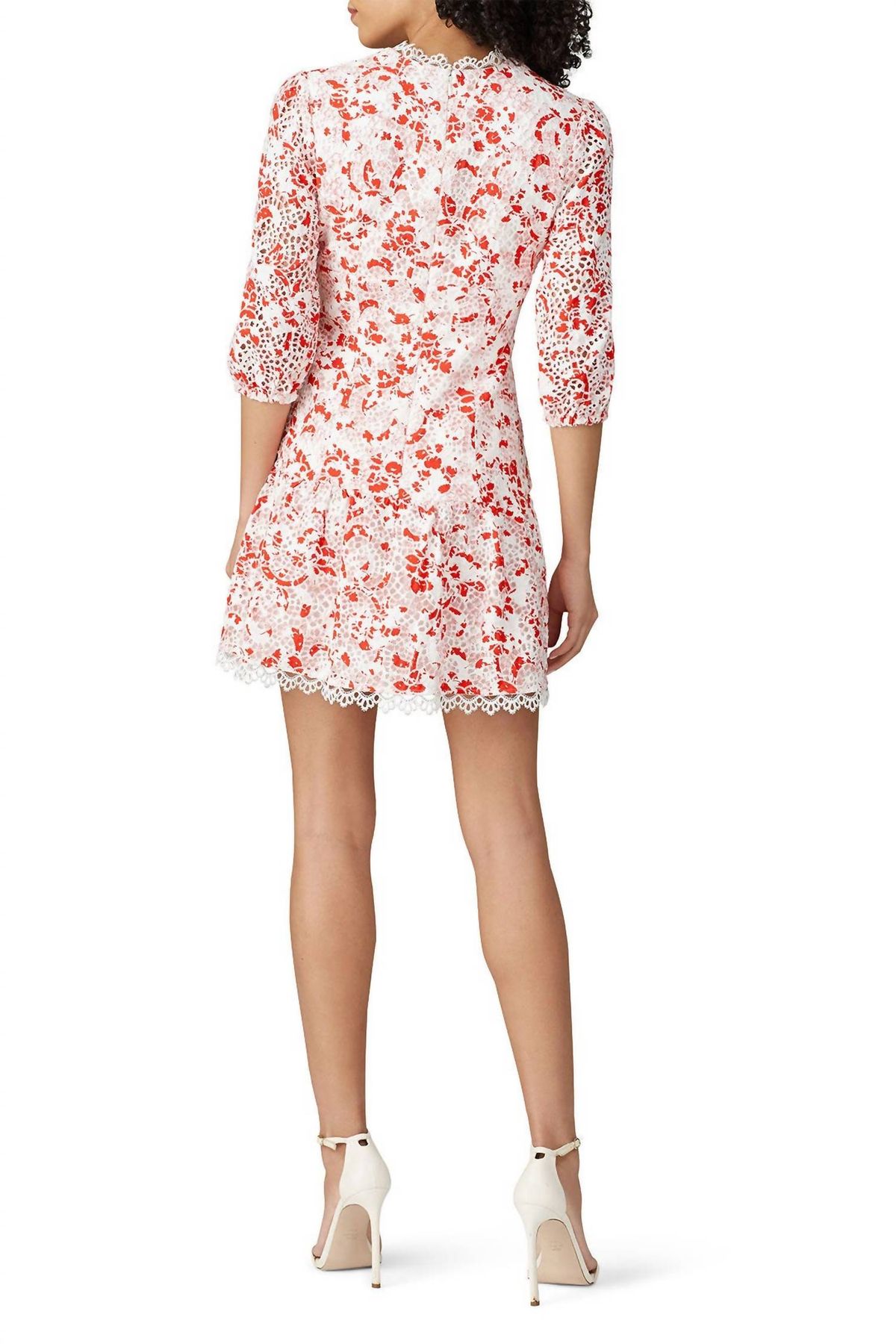 Style 1-3008588324-892-1 La Maison Talulah Size M Floral White Cocktail Dress on Queenly