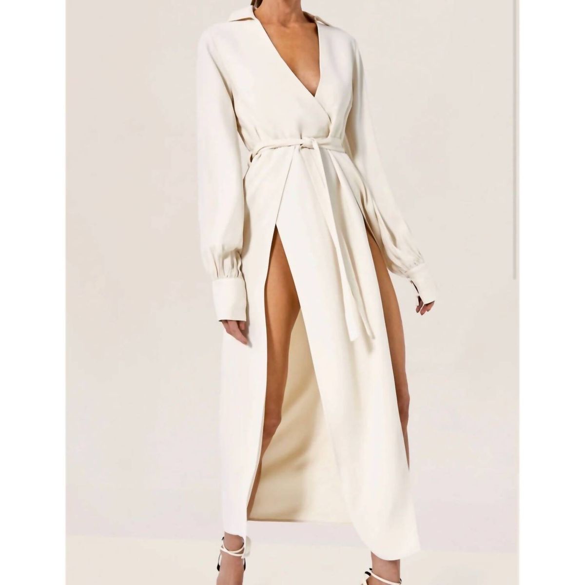 Style 1-3549514333-149 ALEXIS Size L Long Sleeve White Side Slit Dress on Queenly