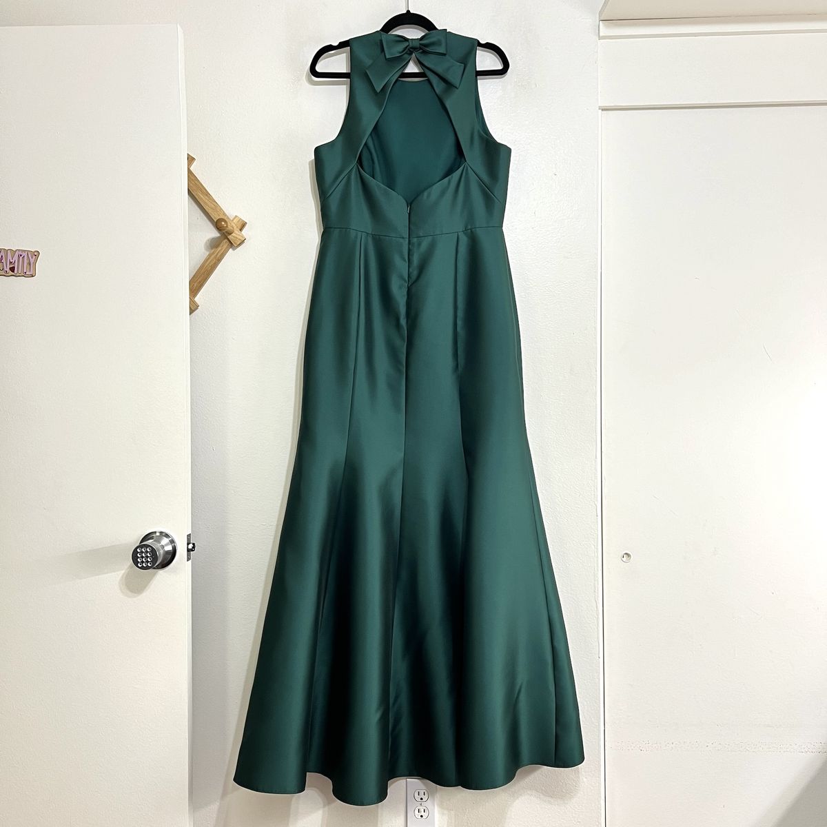Style D824 Alfred Sung Size 14 Sequined Green Side Slit Dress on Queenly