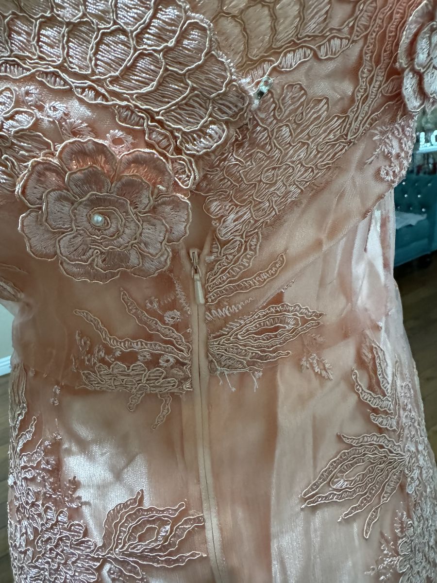 Size 8 Wedding Guest Off The Shoulder Nude Mermaid Dress on Queenly