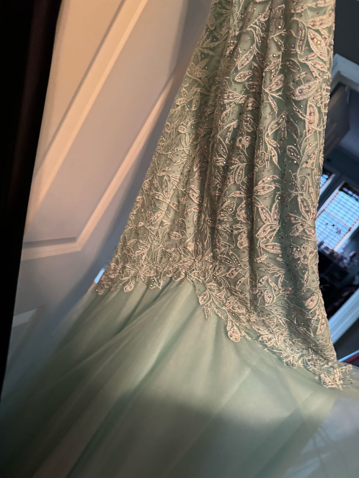 Vienna Size 00 Prom Off The Shoulder Green Ball Gown on Queenly