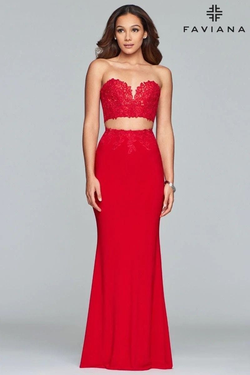 Style 10008 Faviana Size 8 Red Floor Length Maxi on Queenly