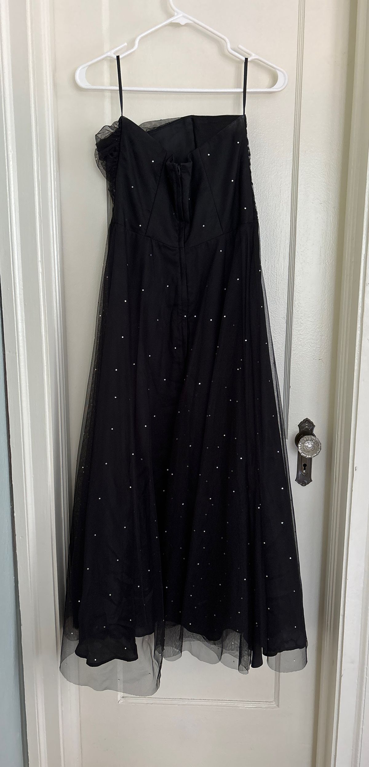 Scott Mclintock Size 8 Prom Strapless Black A-line Dress on Queenly