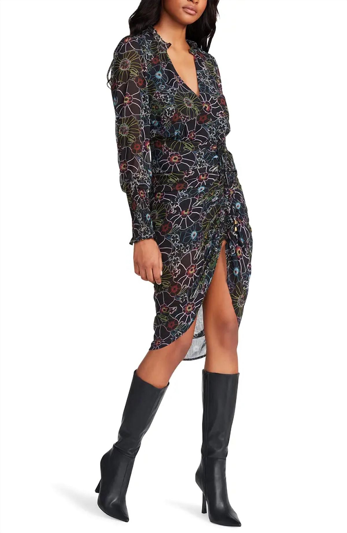 Style 1-810322188-70 STEVE MADDEN Size XS Long Sleeve Floral Black Cocktail Dress on Queenly