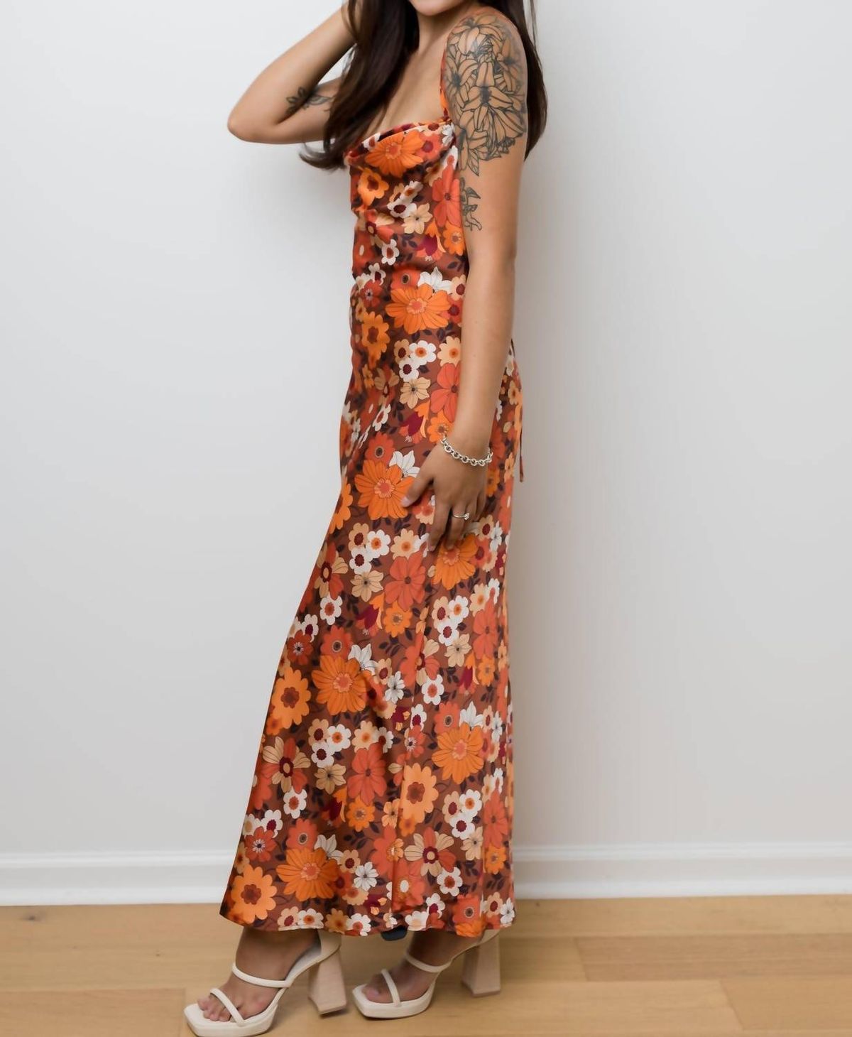 Style 1-1325139085-74 LE LIS Size S Floral Orange Floor Length Maxi on Queenly