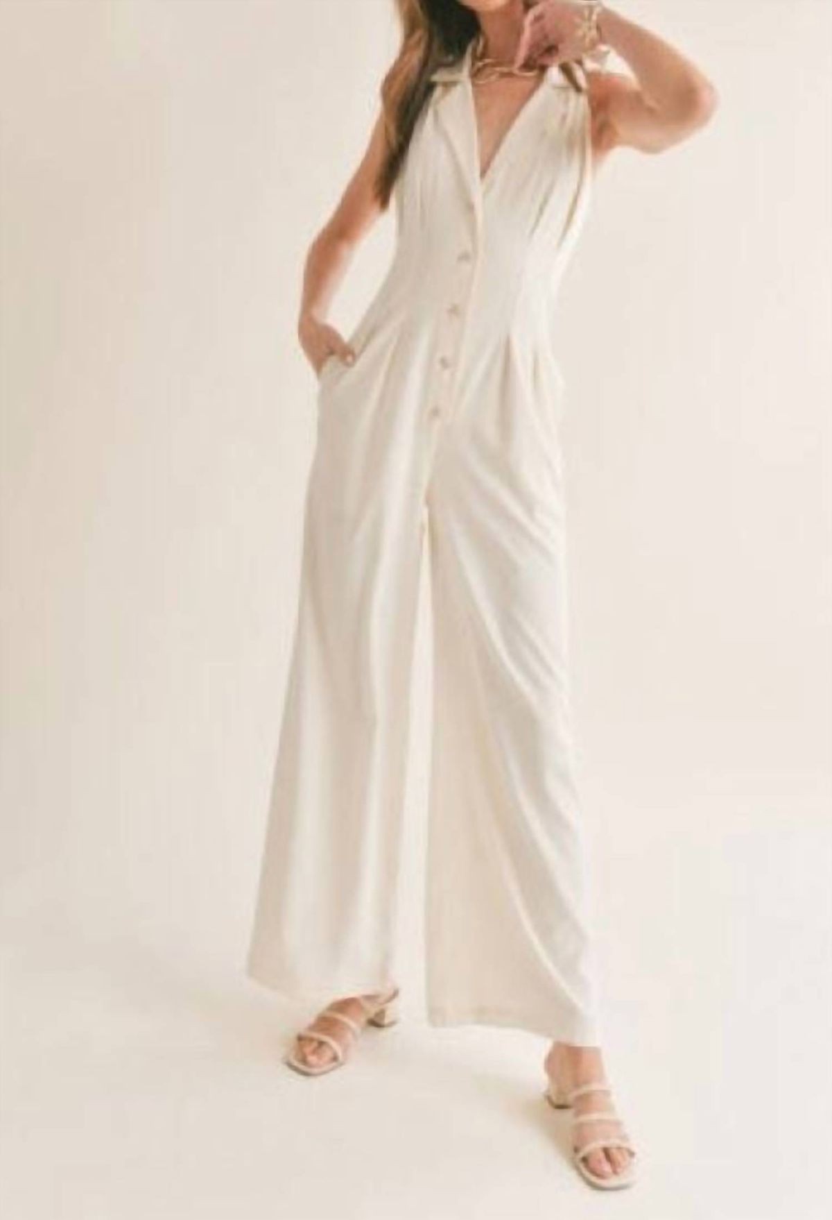 Style 1-1516008025-74 SAGE THE LABEL Size S High Neck White Formal Jumpsuit on Queenly