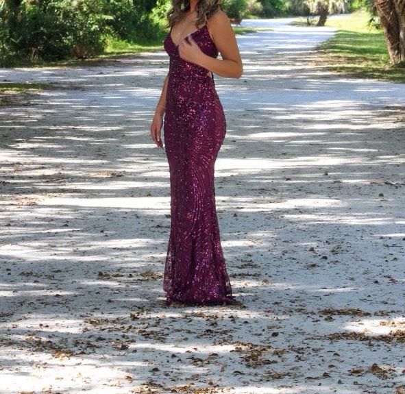 Style 405002532939 Windsor Size S Prom Plunge Purple Mermaid Dress on Queenly