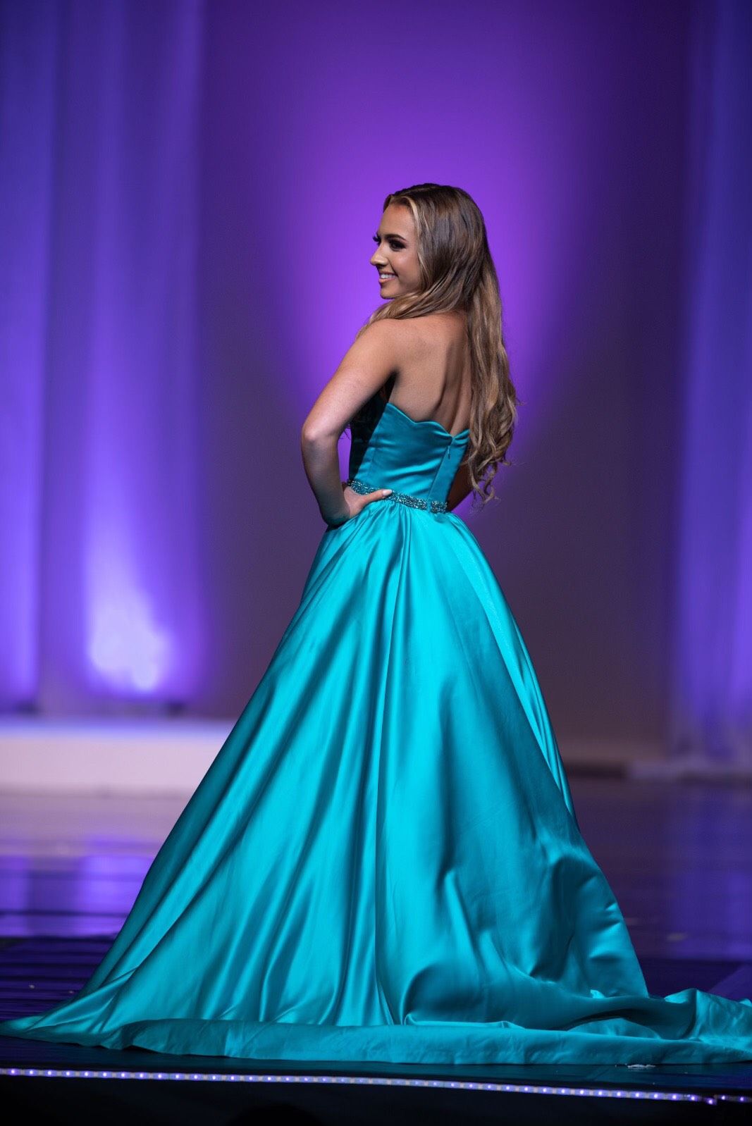 Sherri Hill Size 0 Strapless Turquoise Blue Dress With Train on Queenly