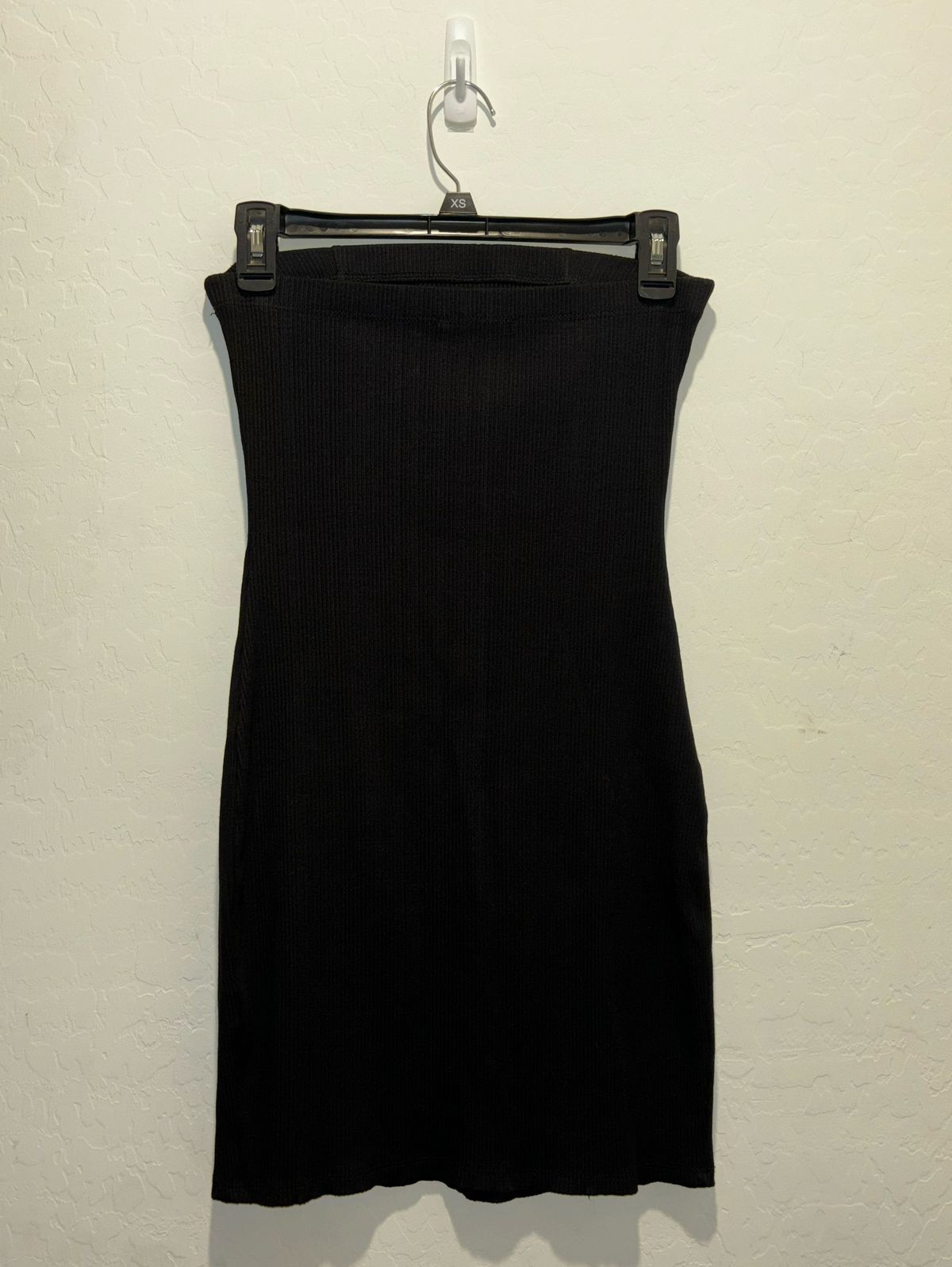 better be Size M Nightclub Strapless Black Cocktail Dress on Queenly