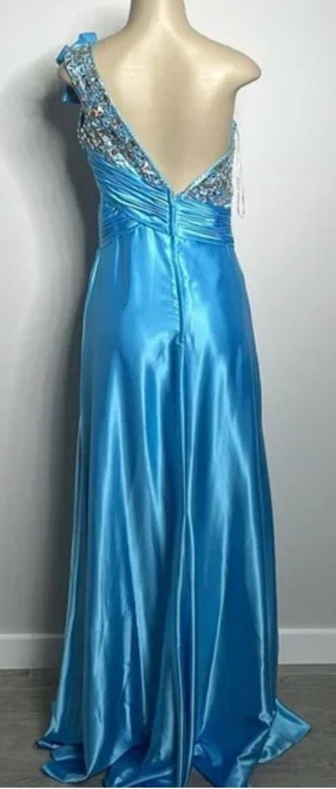 Tony Bowls Size 10 One Shoulder Blue Floor Length Maxi on Queenly