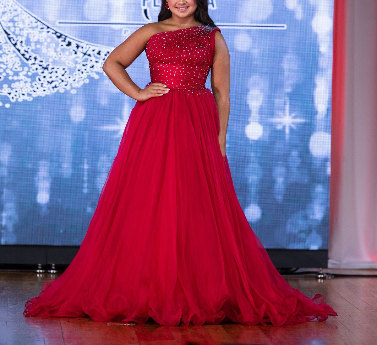 Sherri Hill Size 0 Prom One Shoulder Red Ball Gown on Queenly