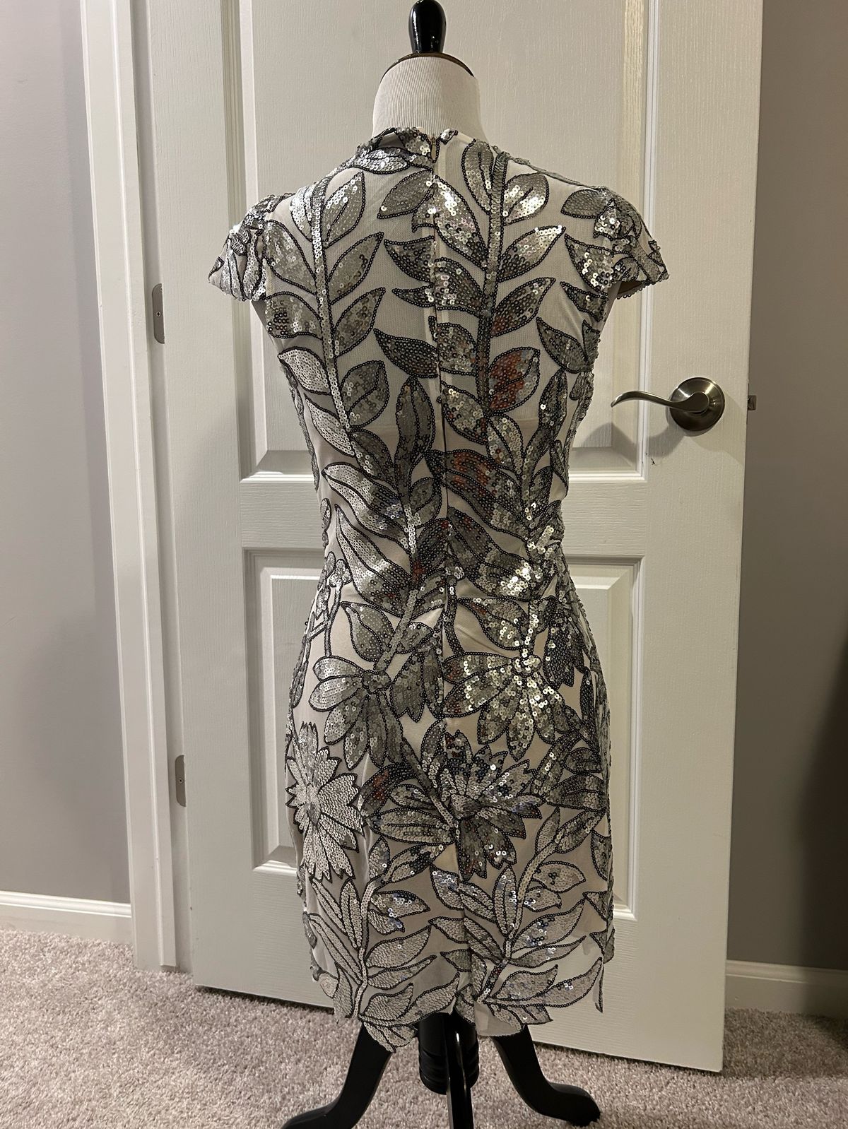 Size 10 Silver Cocktail Dress on Queenly