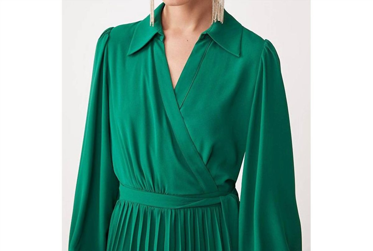 Style 1-2875821385-5 Suncoo Size 0 Long Sleeve Green Cocktail Dress on Queenly