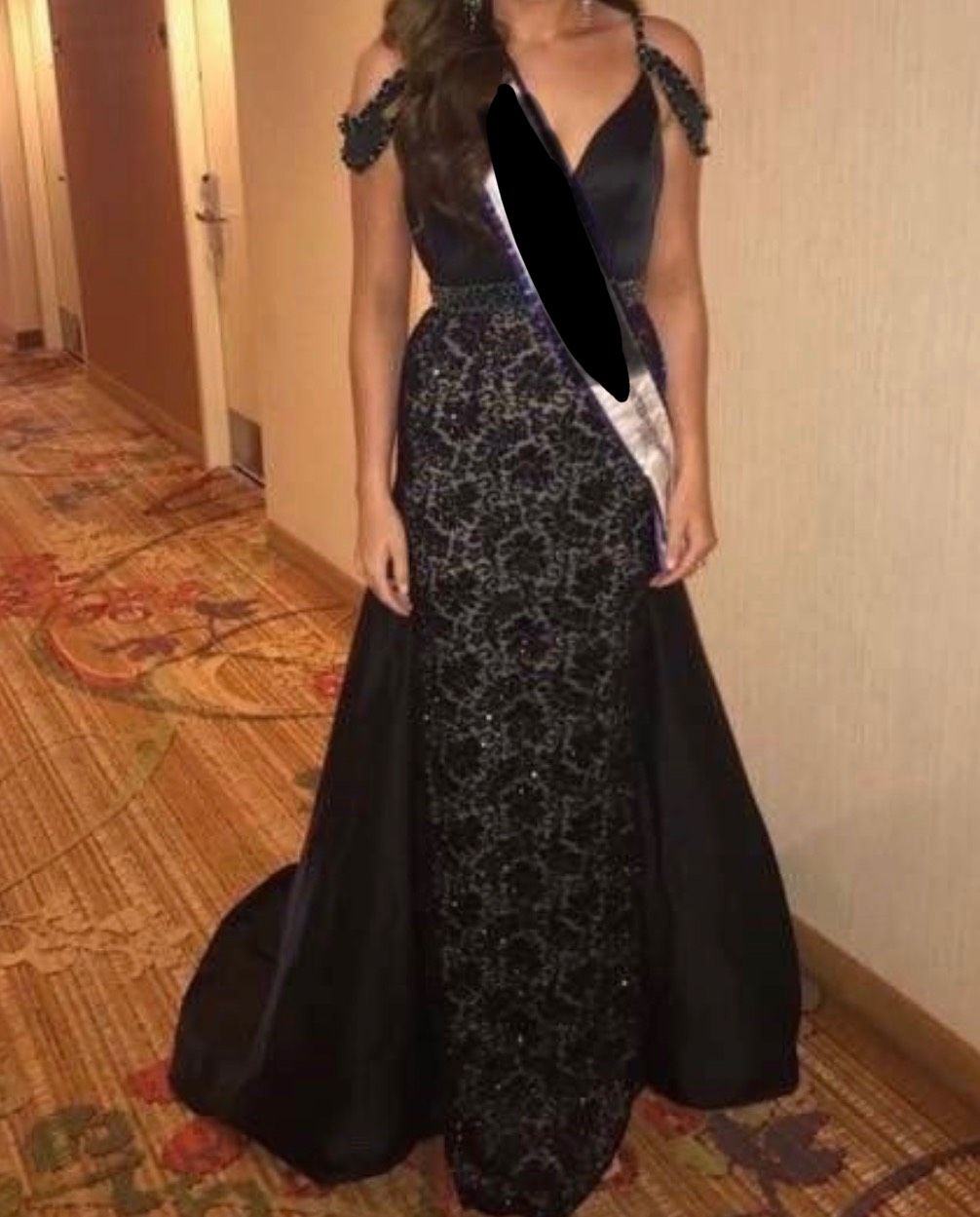 Sherri Hill Size 8 Off The Shoulder Black A-line Dress on Queenly
