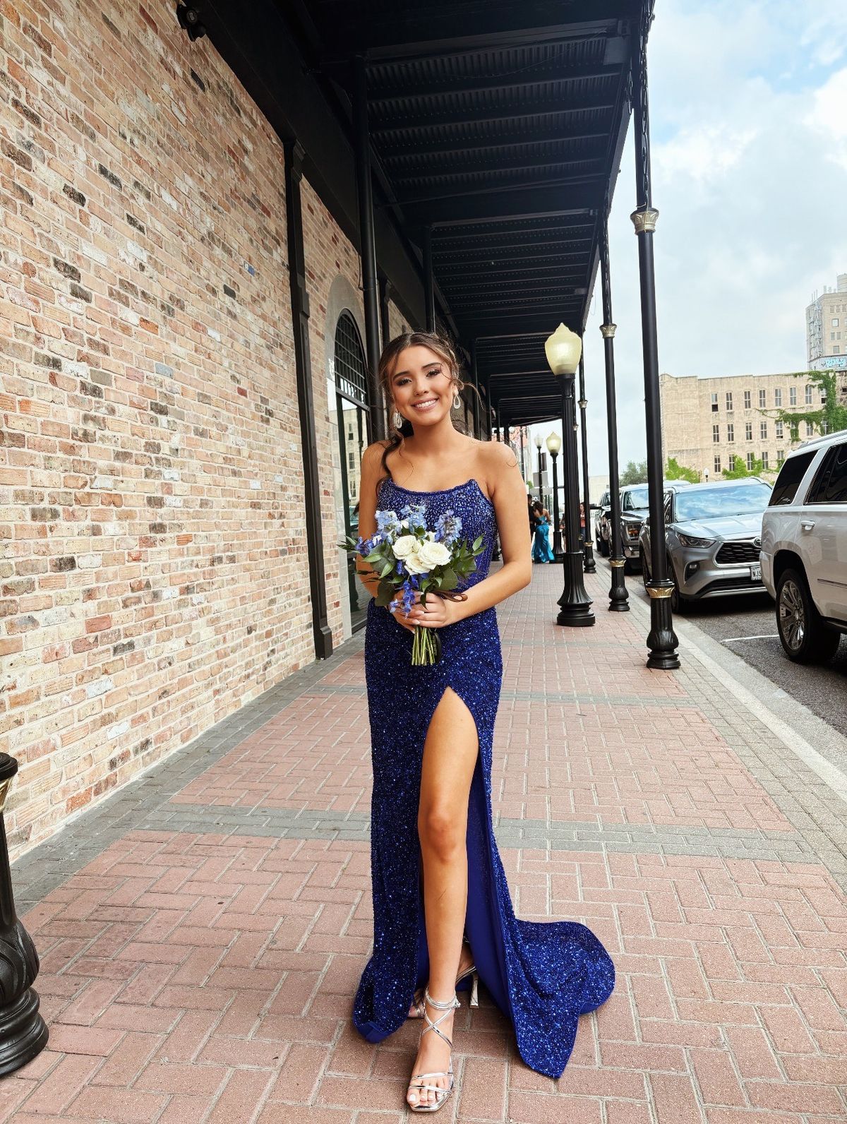 Ashley Lauren Size 4 Prom Strapless Blue Side Slit Dress on Queenly