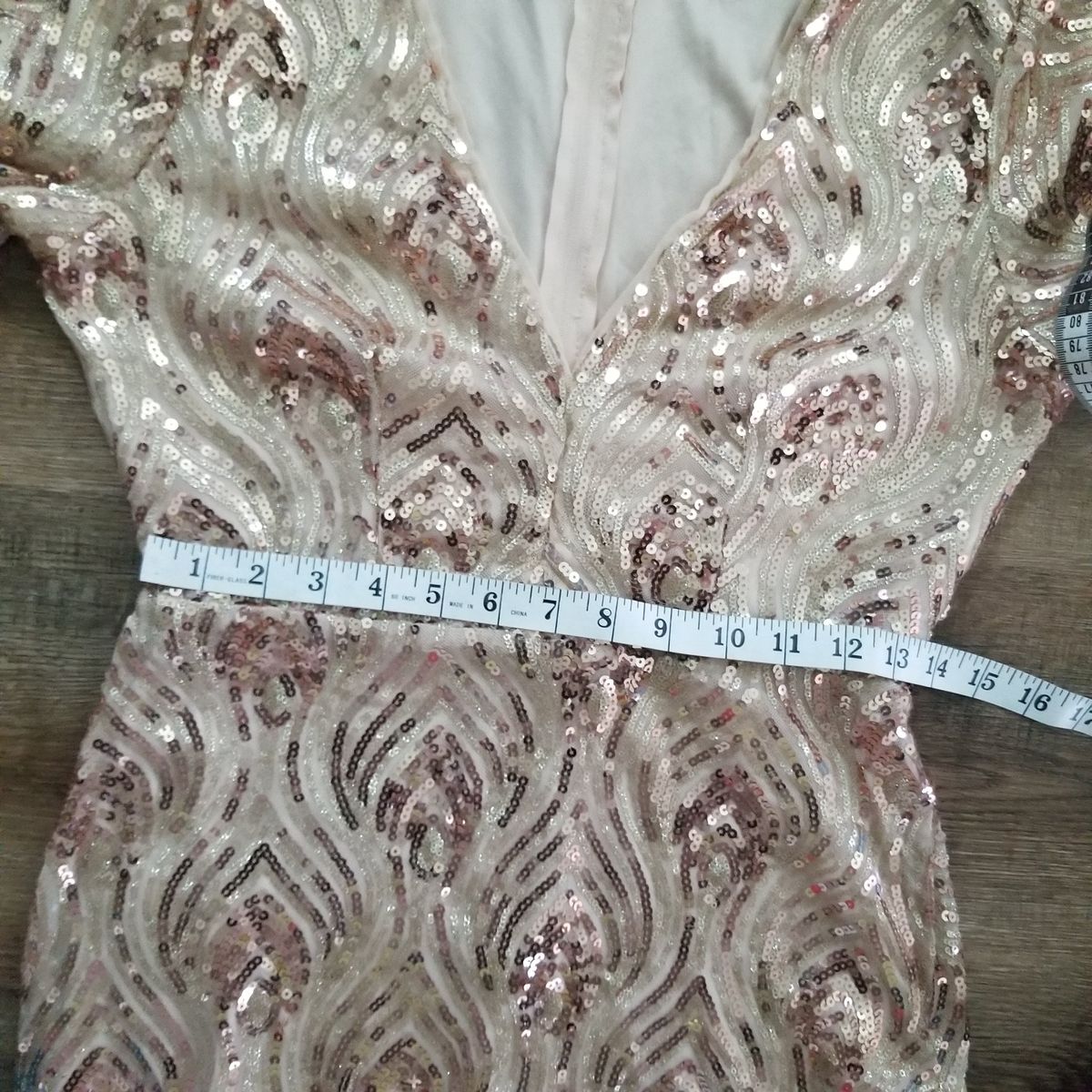 Style 1068 Baltic Born(?) Size 6 Plunge Rose Gold Mermaid Dress on Queenly