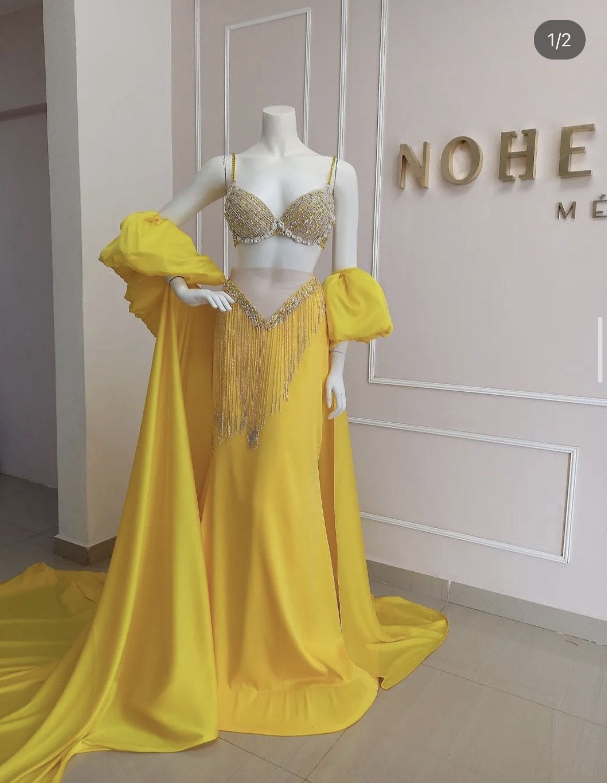 Noe soto Size 2 Prom Plunge Yellow Floor Length Maxi on Queenly