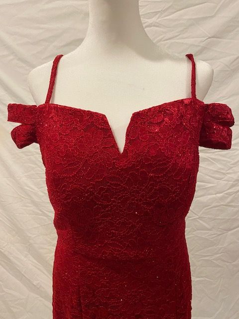 Size 12 Off The Shoulder Lace Red Mermaid Dress on Queenly