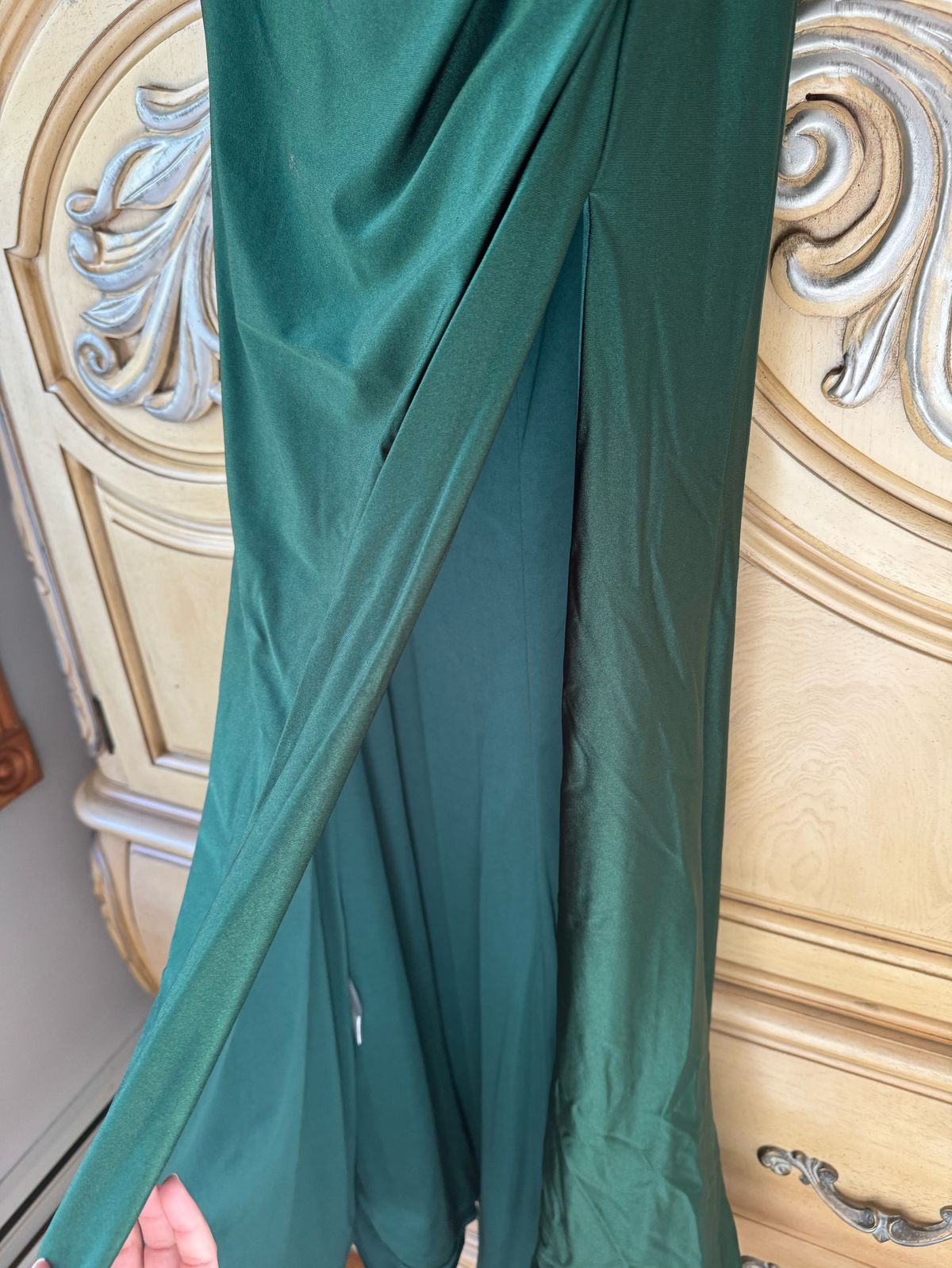 Style LADIVINE CD867 DRESS LADIVINE Size 8 Prom Off The Shoulder Green Mermaid Dress on Queenly