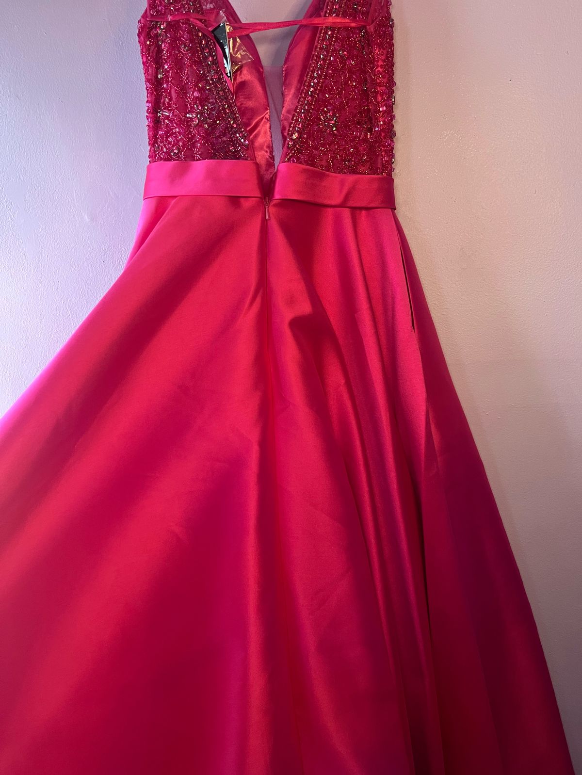 Style JVN67198A Jovani Size 00 Prom Plunge Pink Ball Gown on Queenly