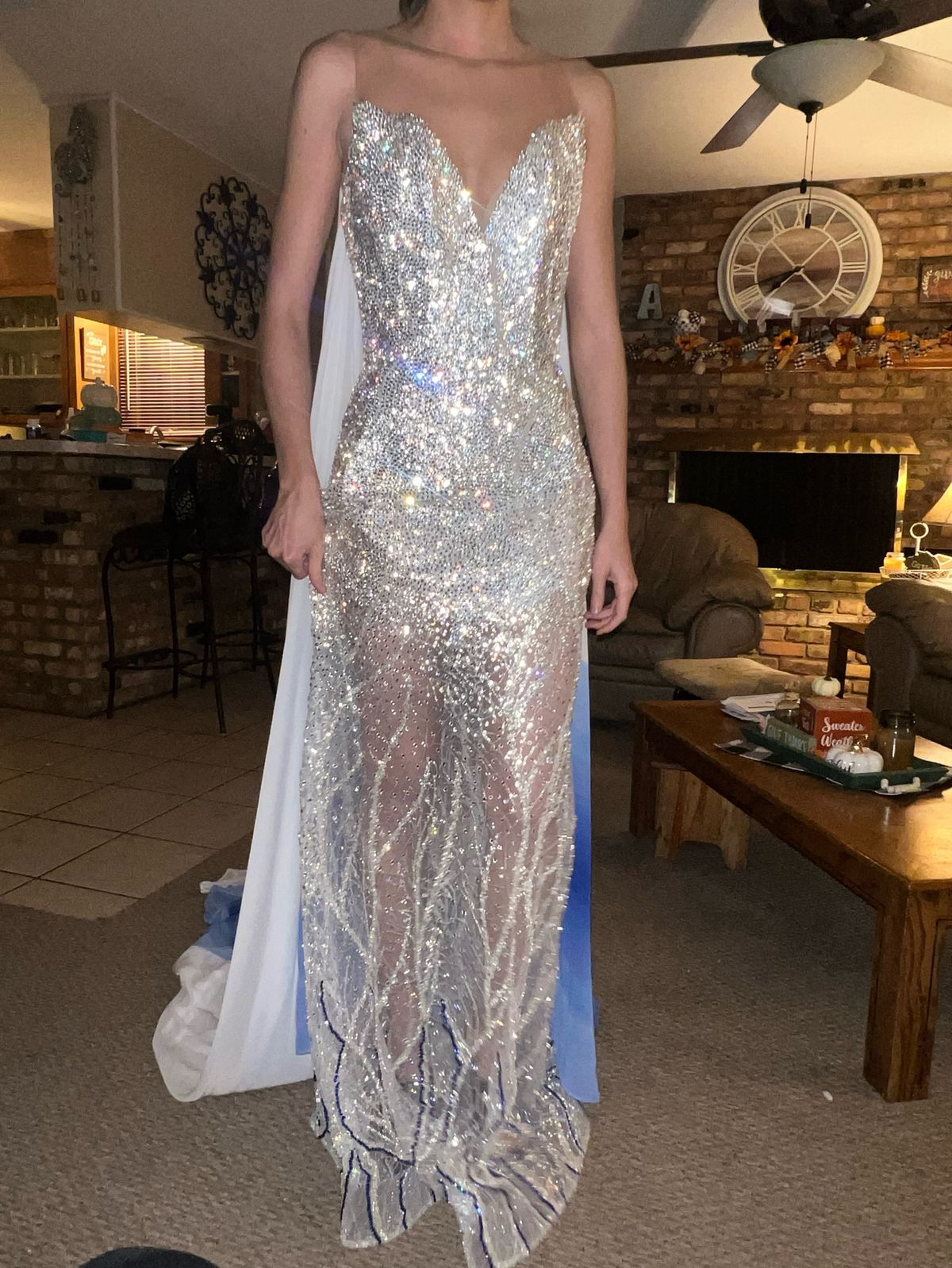 Queenly | Buy and sell prom, pageant, and formal dresses