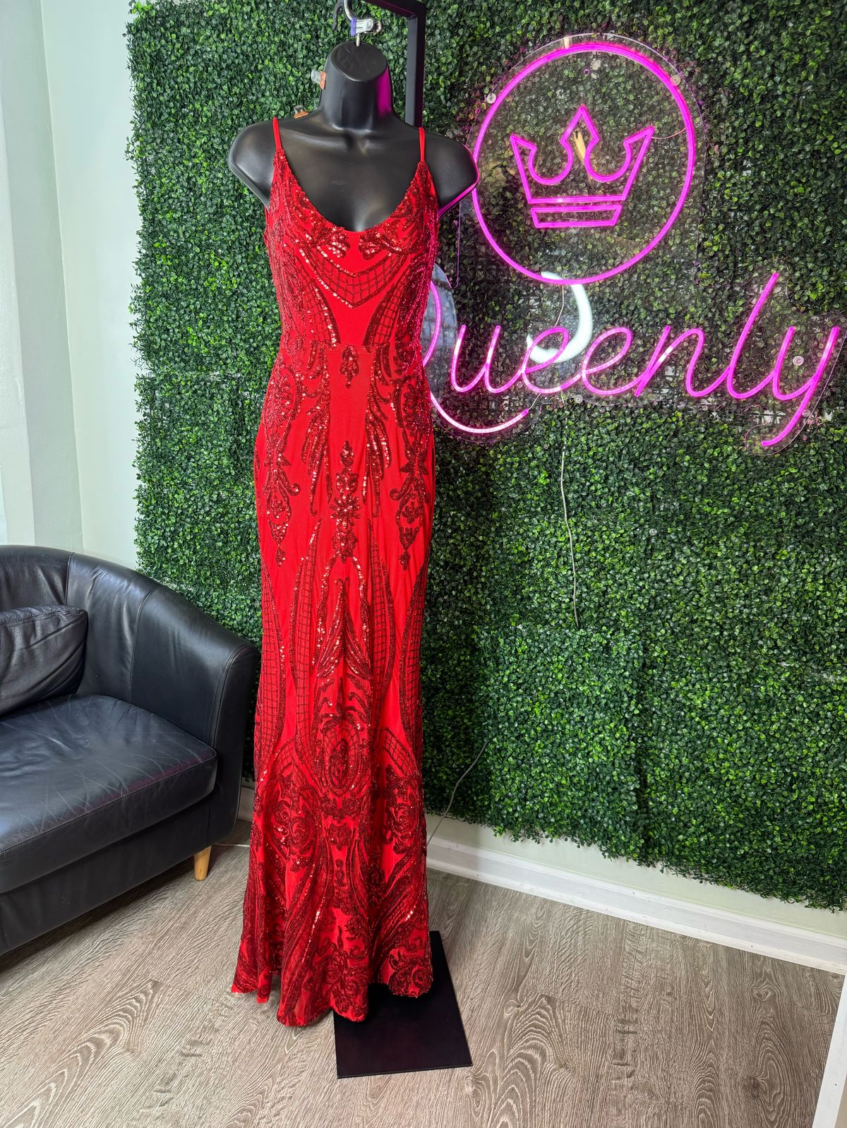 Queenly | Buy and sell prom, pageant, and formal dresses