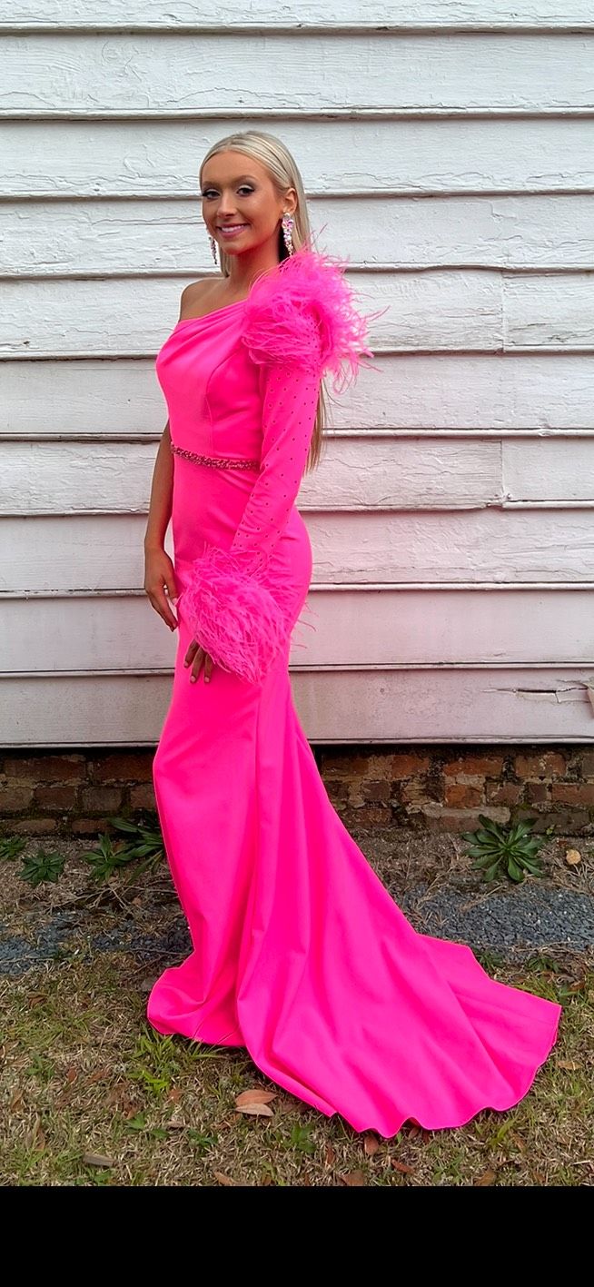 Style 11131 Ashley Lauren Size 0 Prom One Shoulder Hot Pink Mermaid Dress on Queenly