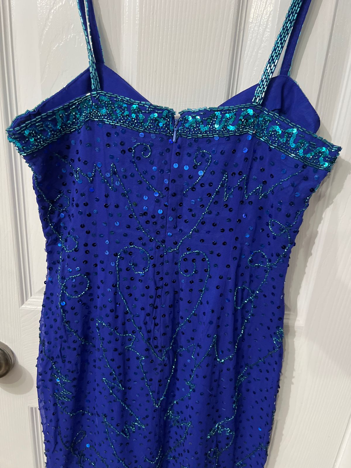 Size M Nightclub Plunge Turquoise Blue Cocktail Dress on Queenly