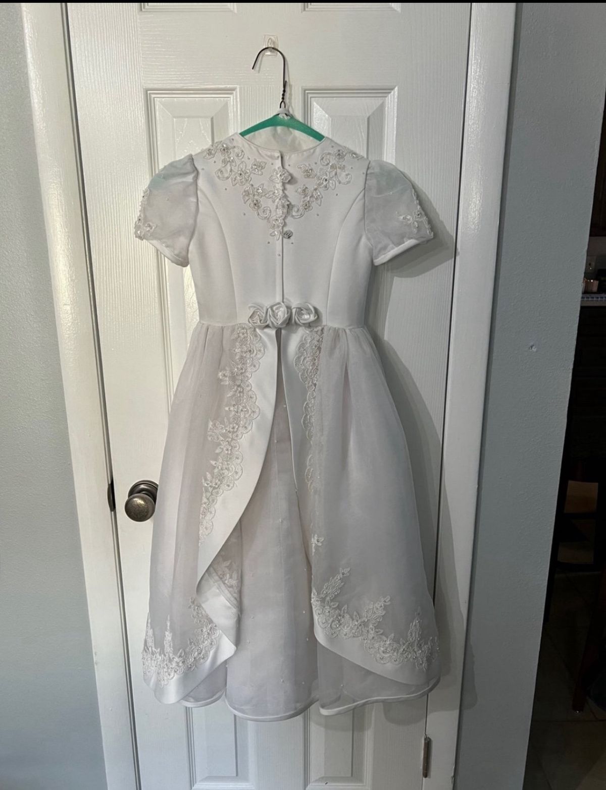 Style F514 Mary’s Bridal Girls Size 6 Wedding Cap Sleeve Lace White A-line Dress on Queenly