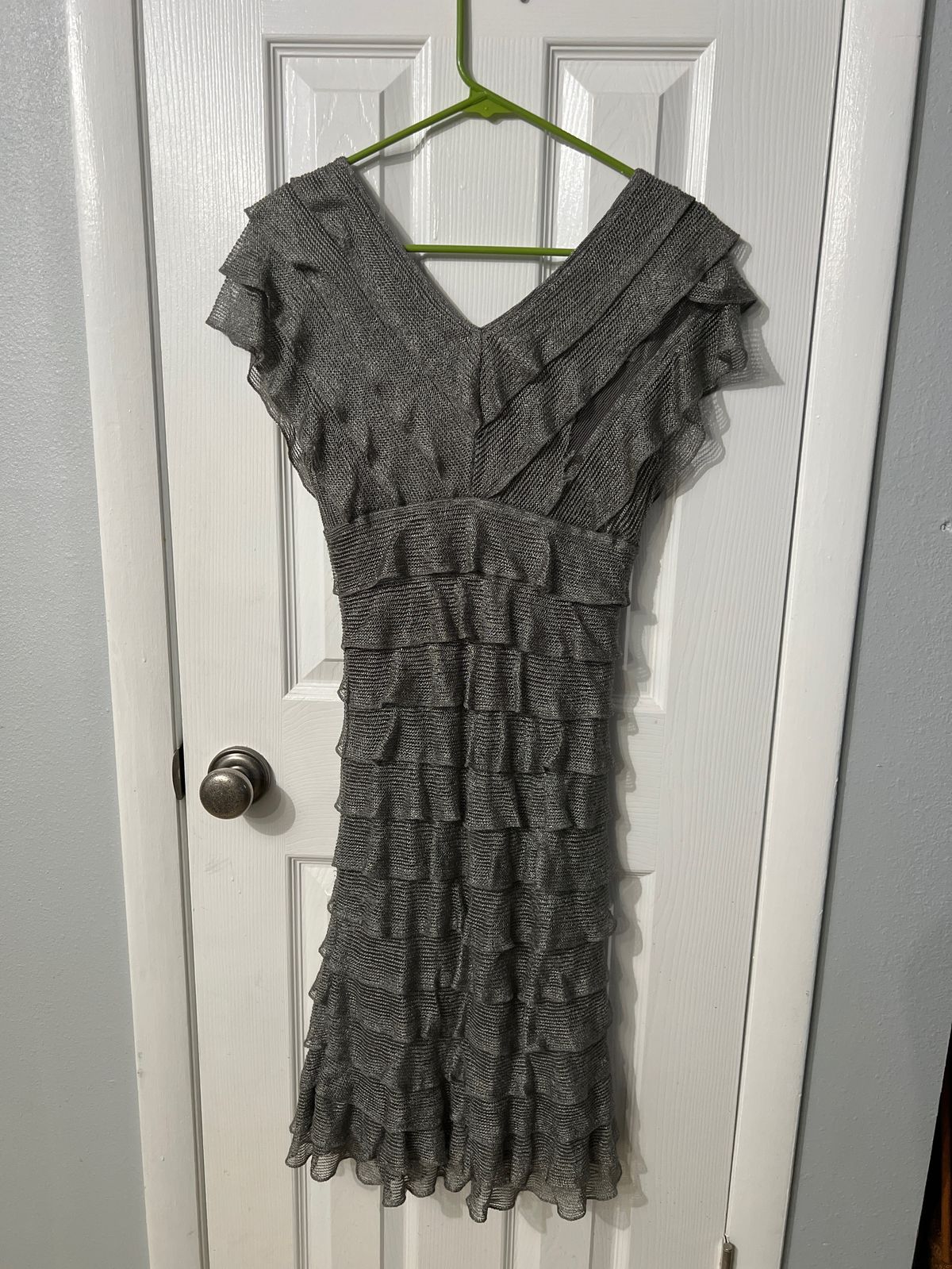 Size M Nightclub Plunge Lace Gray Cocktail Dress on Queenly