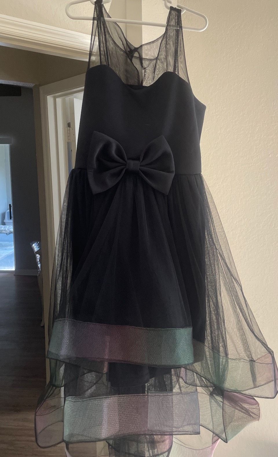 Dillards Girls Size 14 Prom Black Cocktail Dress on Queenly