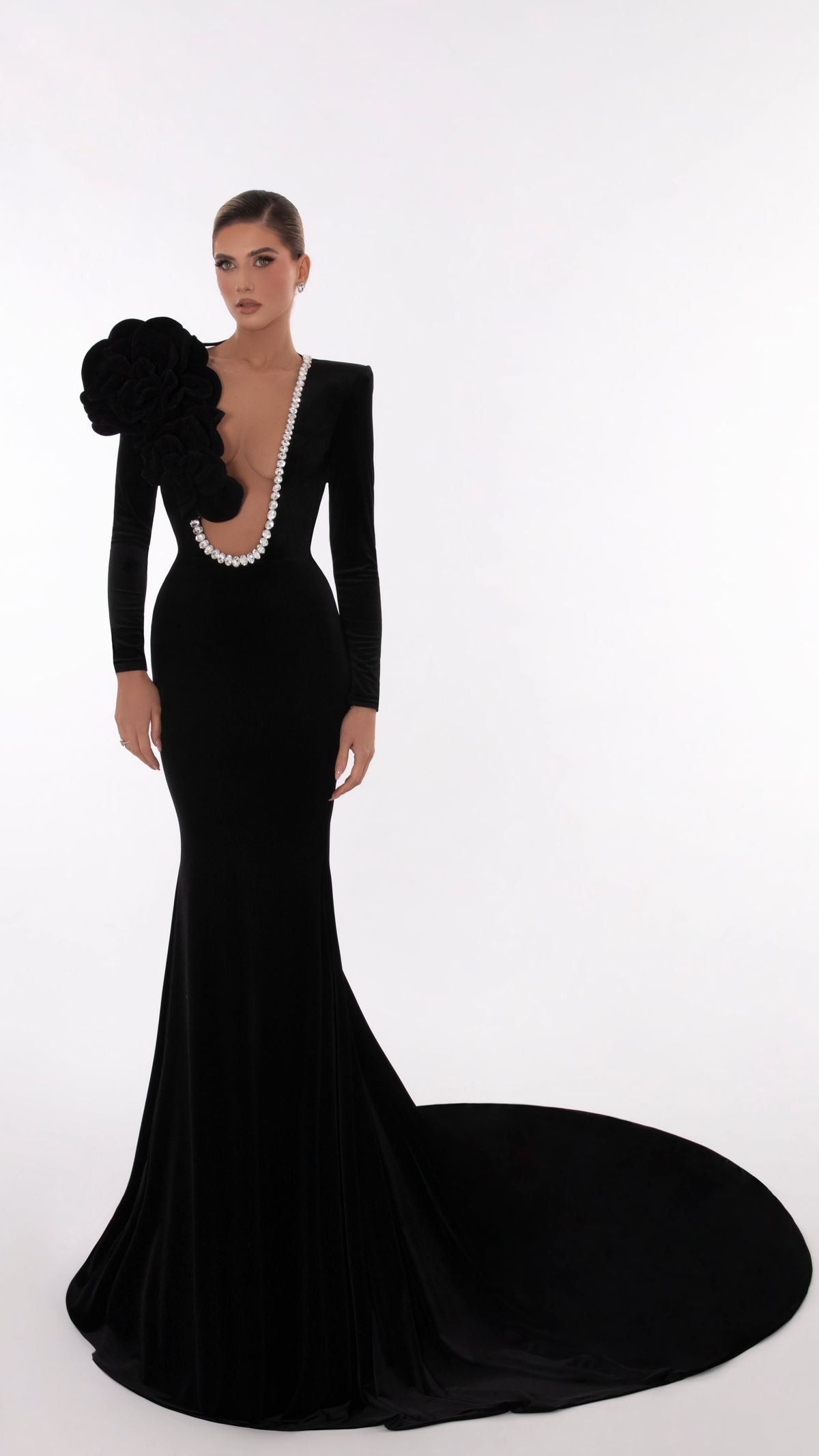 Queenly | Buy and sell prom, pageant, and formal dresses