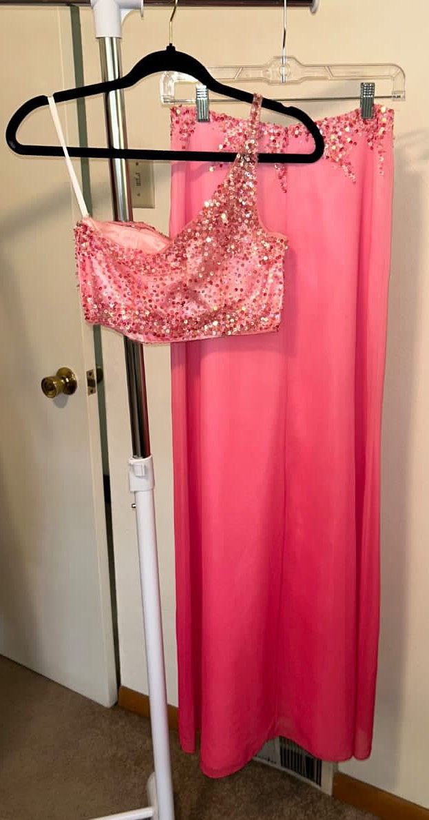 Alyce Designs Size 2 Prom One Shoulder Pink A-line Dress on Queenly