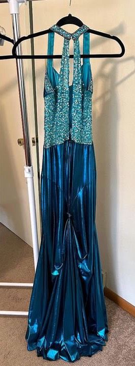 Studio 17 Size 6 Prom Blue Dress With Train on Queenly