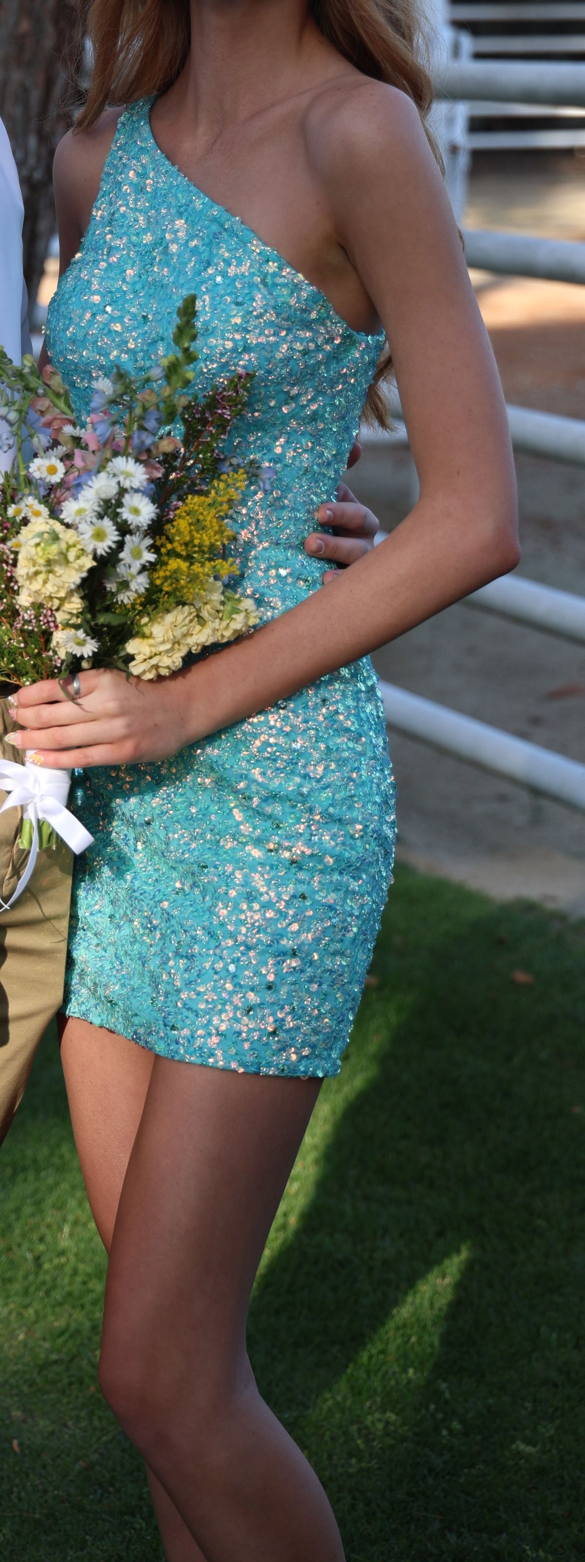 Queenly | Buy and sell prom, pageant, and formal dresses