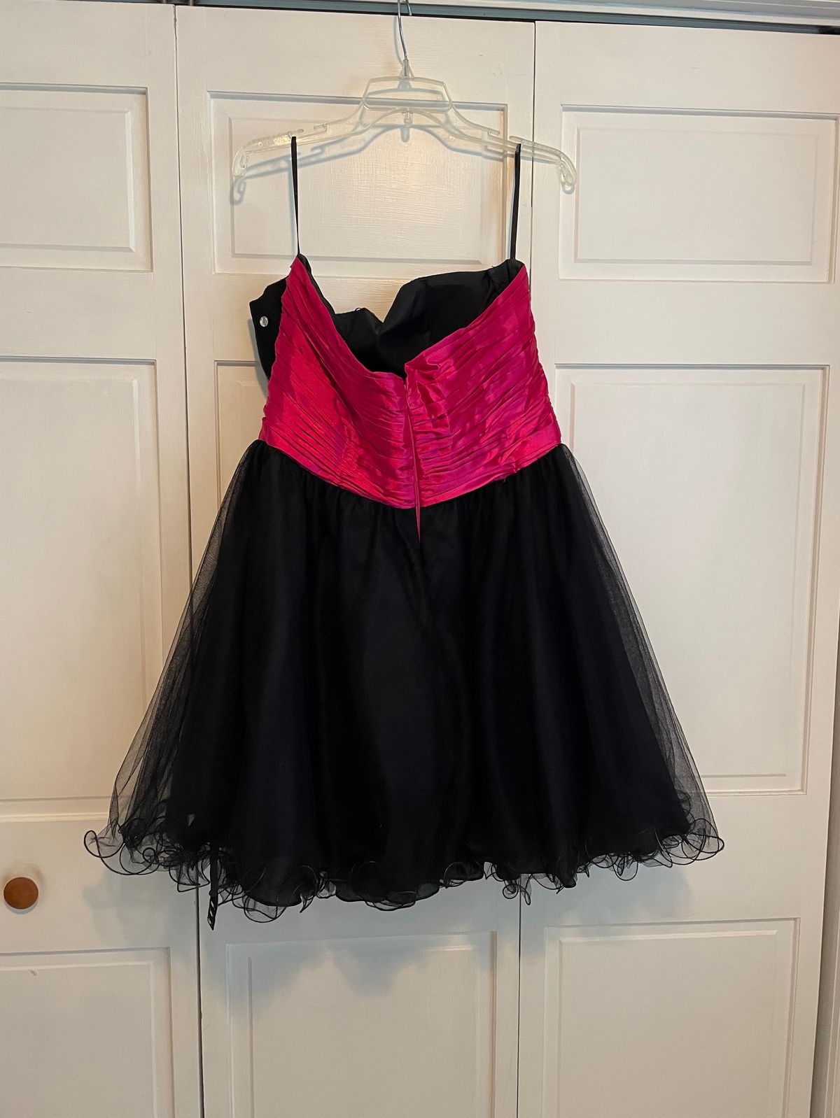 Plus Size 16 Homecoming Strapless Black Cocktail Dress on Queenly