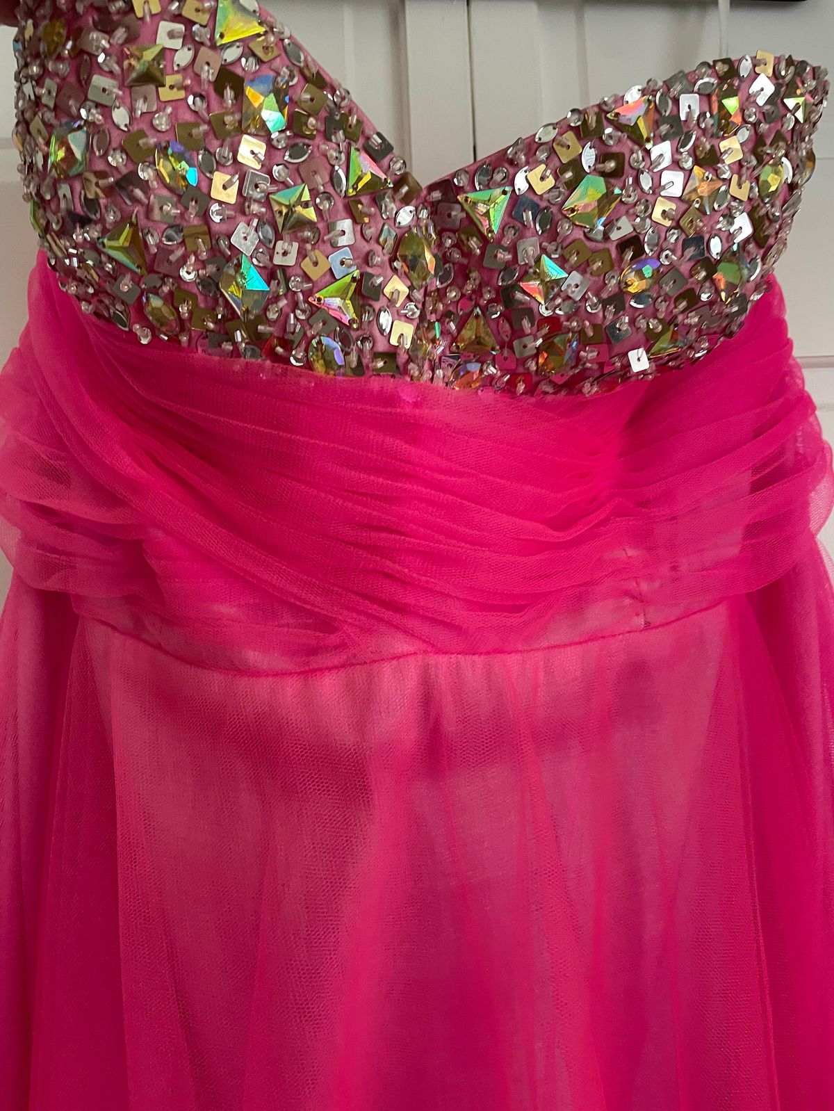 Queenly | Buy and sell prom, pageant, and formal dresses