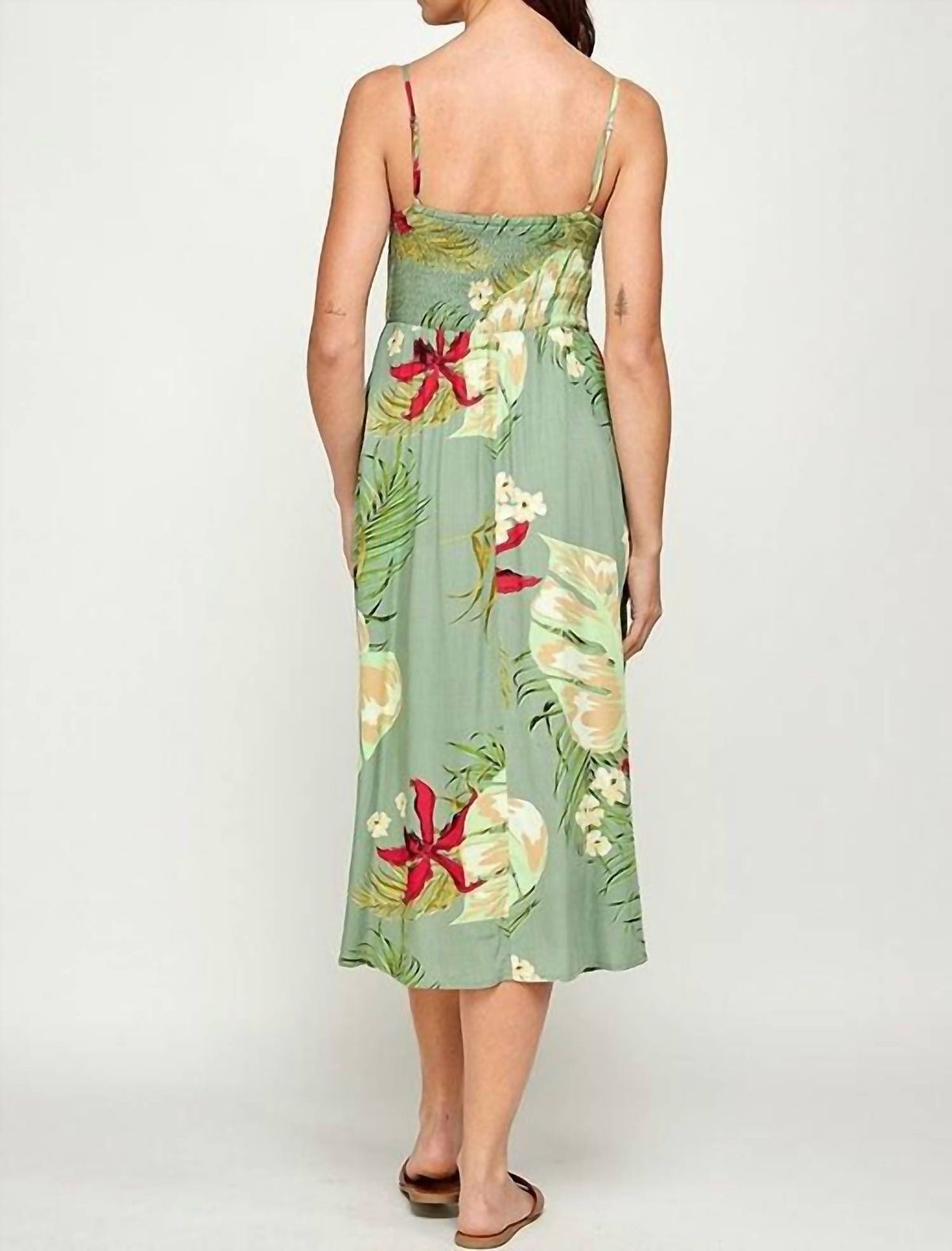 Style 1-187586105-892 ELLISON Size M Green Cocktail Dress on Queenly