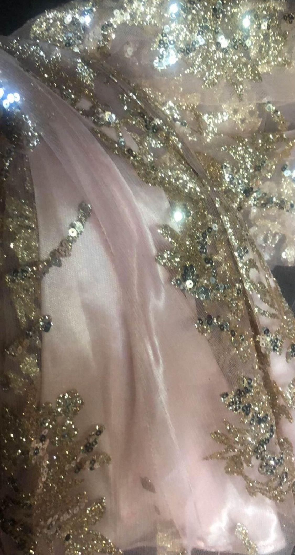 Size 4 Prom Plunge Rose Gold Mermaid Dress on Queenly