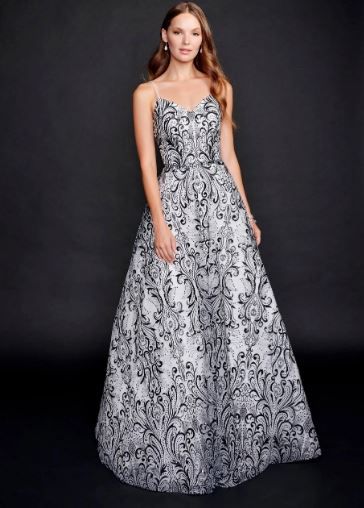 Style 4304 Nina Canacci Size 10 Prom Black A-line Dress on Queenly