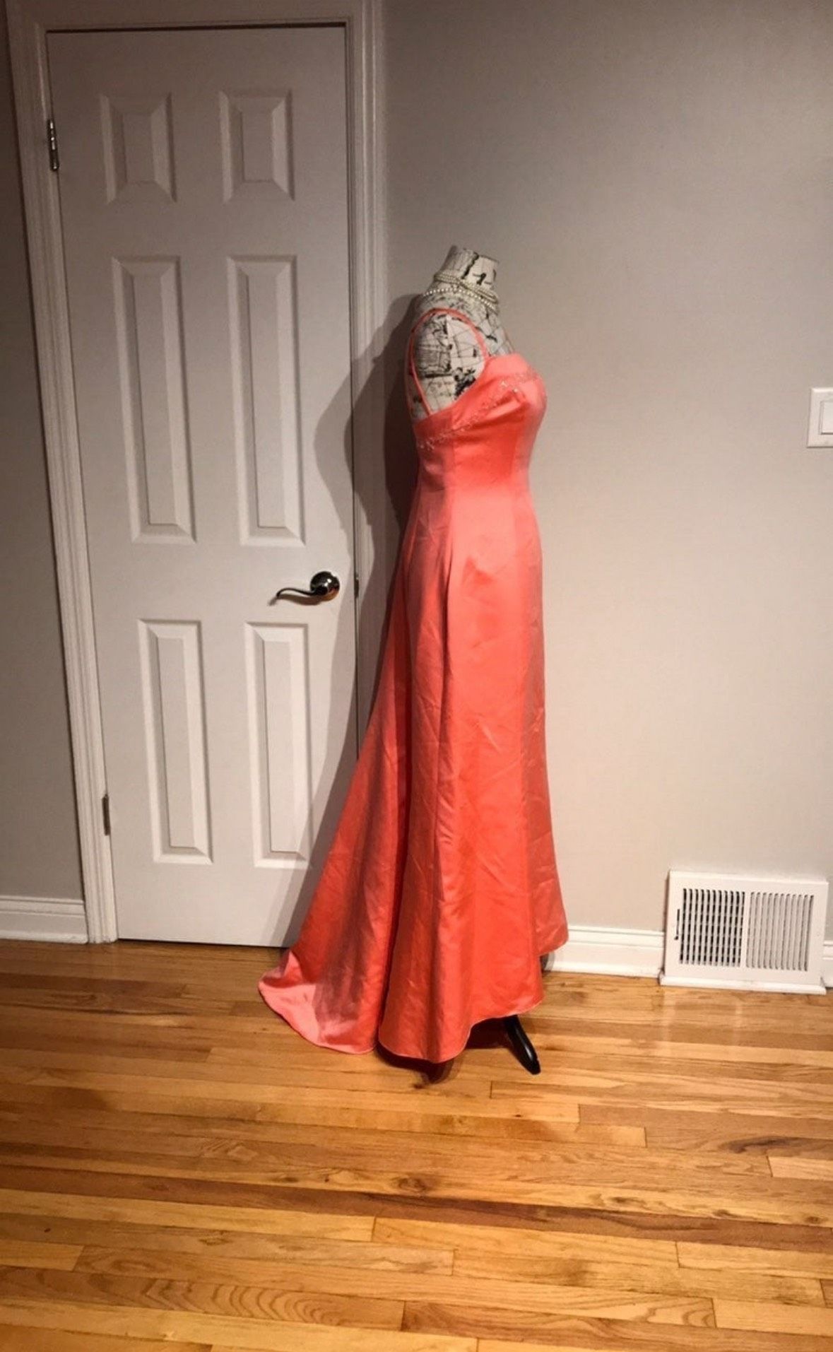 Alfred Angelo Size S Prom Strapless Lace Coral Mermaid Dress on Queenly