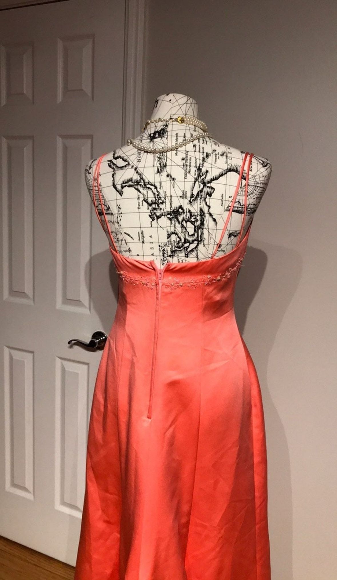 Alfred Angelo Size S Prom Strapless Lace Coral Mermaid Dress on Queenly