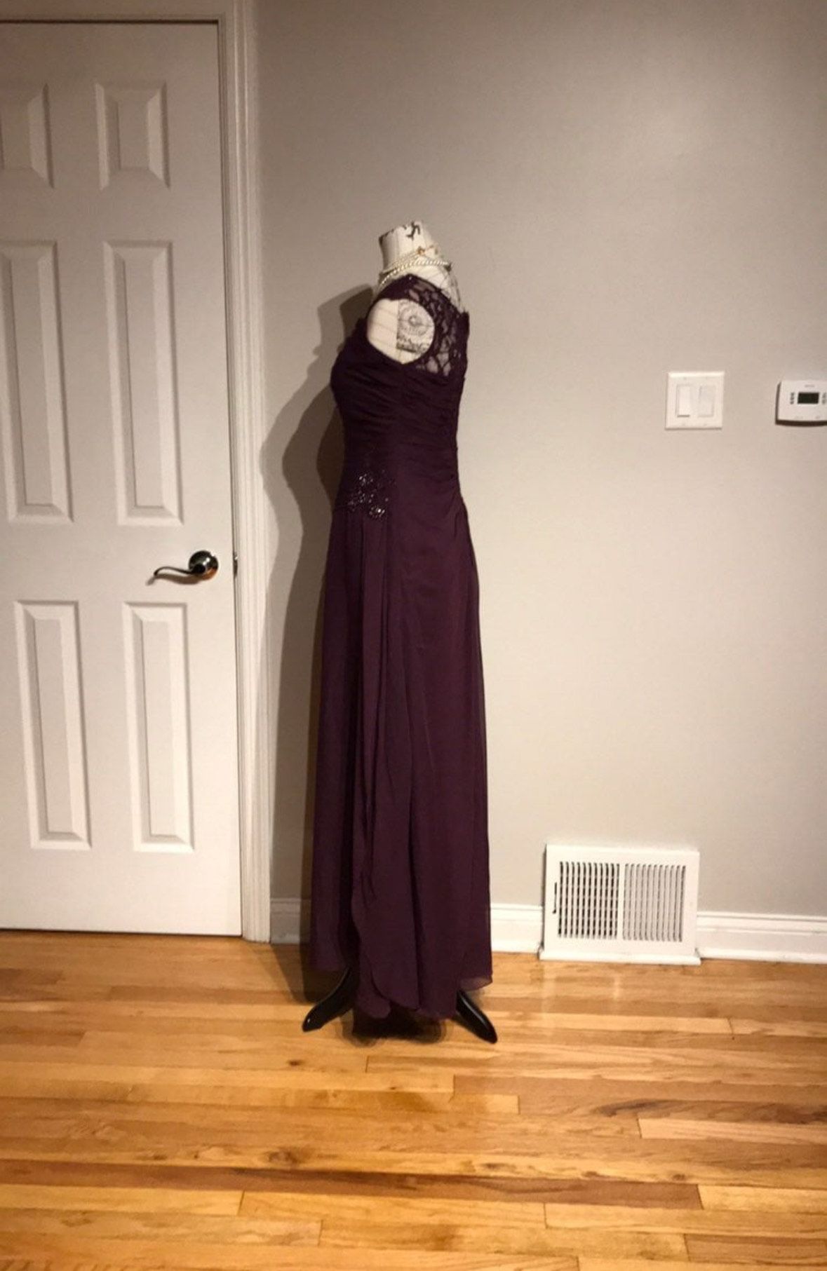 Forever yours Size 4 Prom Lace Burgundy Purple A-line Dress on Queenly