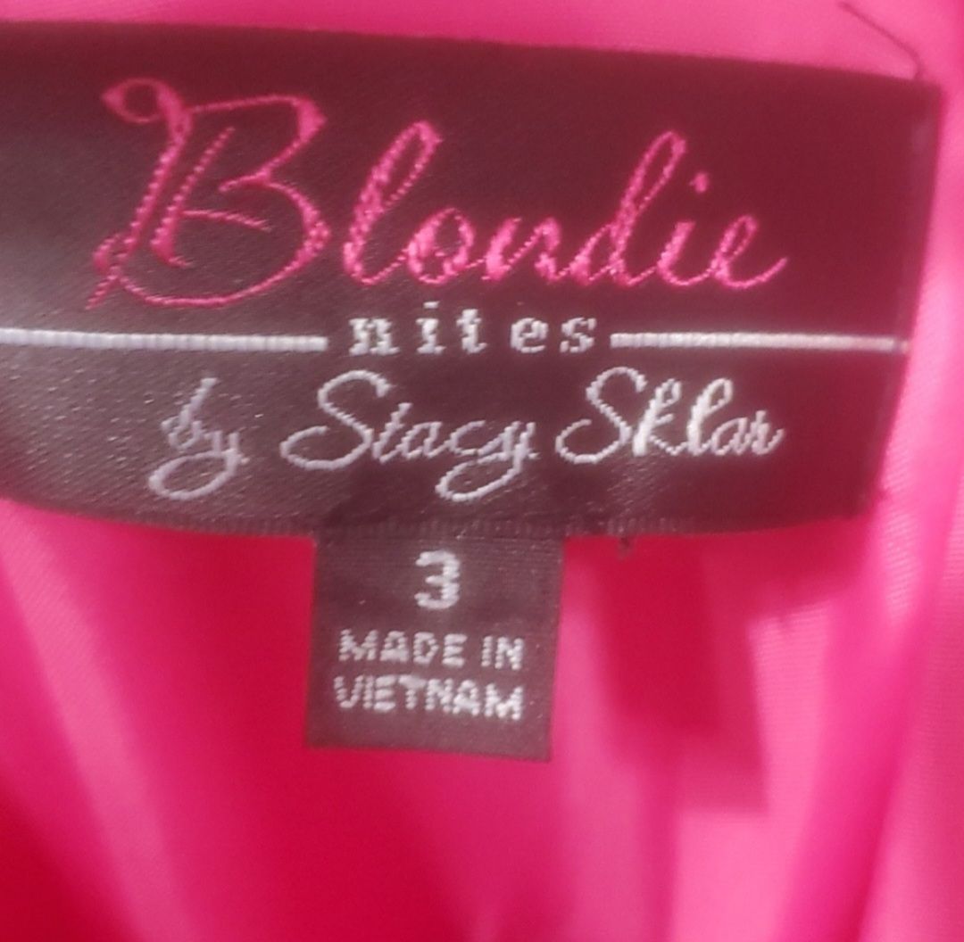 BLONDIE NITES Size 4 Prom One Shoulder Pink Dress With Train on Queenly