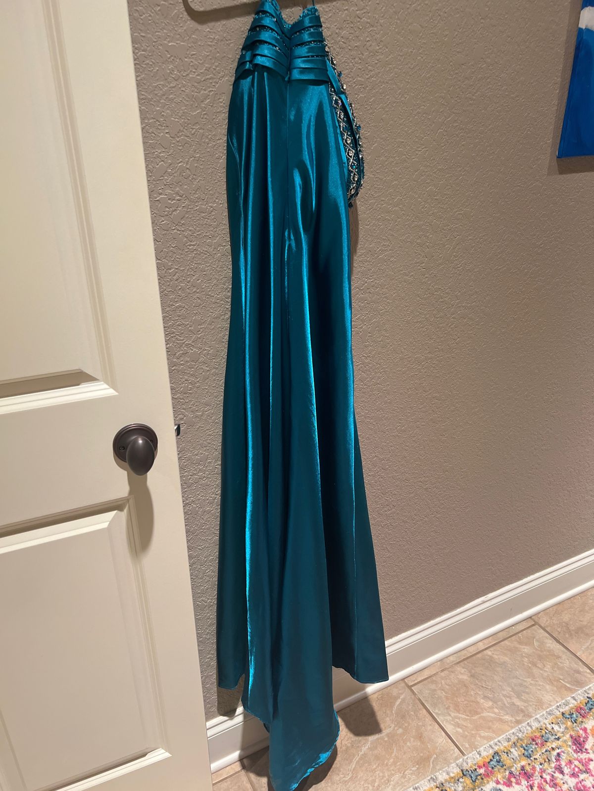 Size 2 Prom Strapless Blue A-line Dress on Queenly