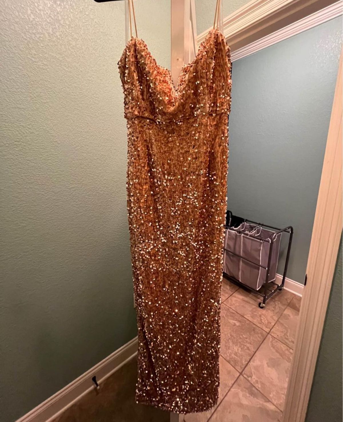 Size 4 Plunge Gold Side Slit Dress on Queenly